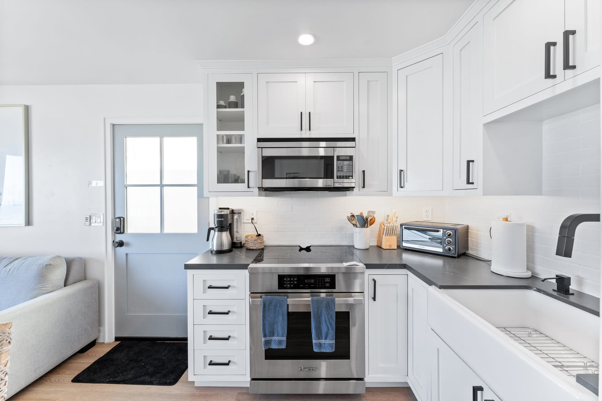 Luxury Ground Oceanfront - Image 19