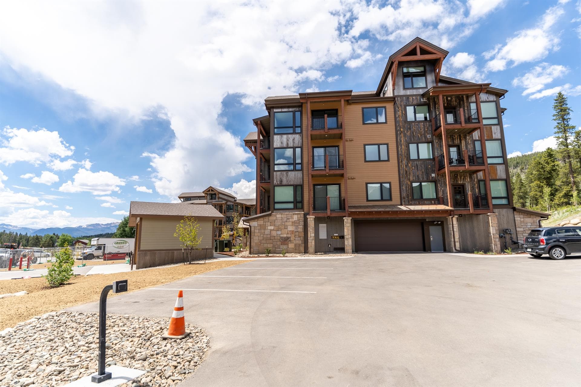 Clearwater Mountain Nest - Image 24