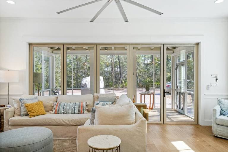 Georgia Peach at the Beach - Image 6