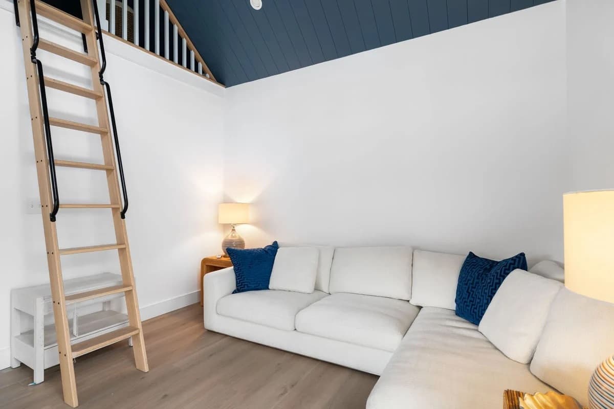 Hydrangea Hideaway - Image 42