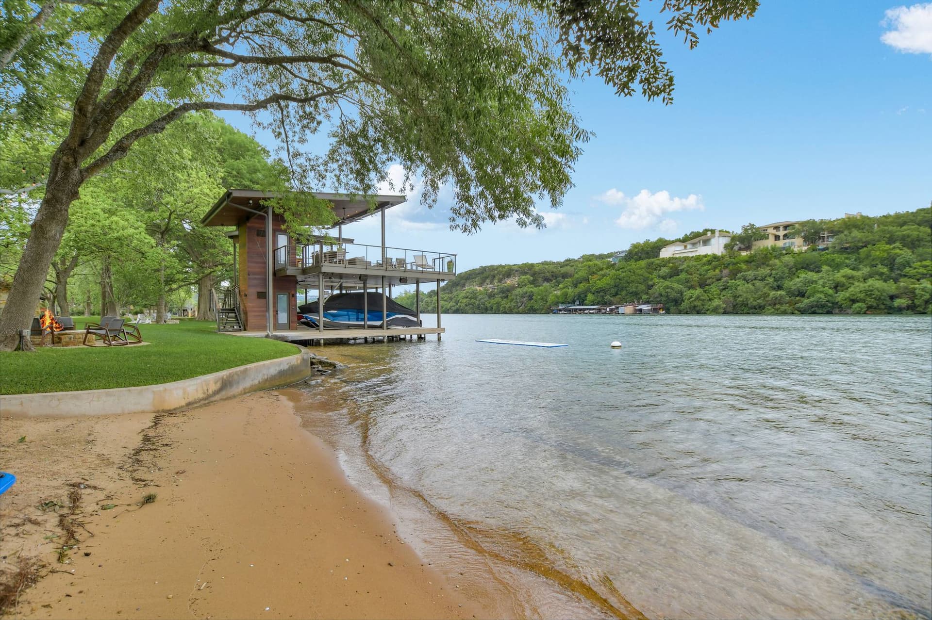 Lakeside on Lake Austin - Image 41