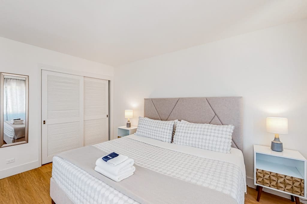 Sunshine Time - Image 17