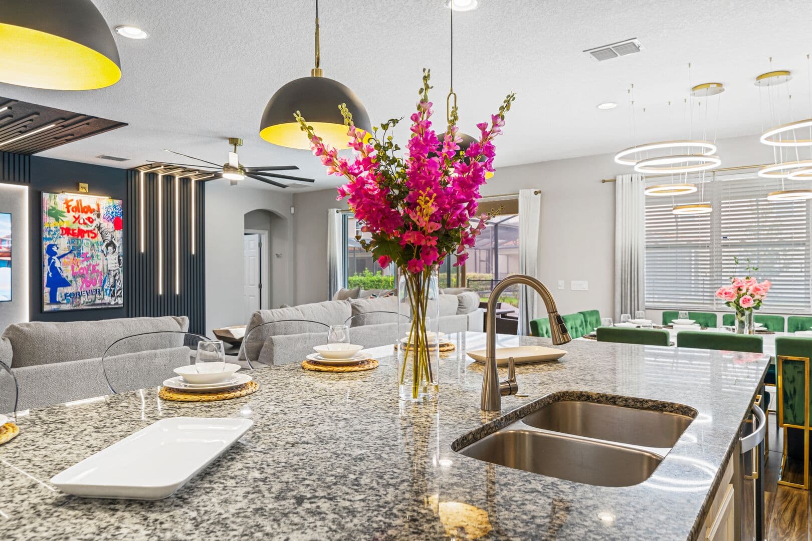 Gallery House - Image 16