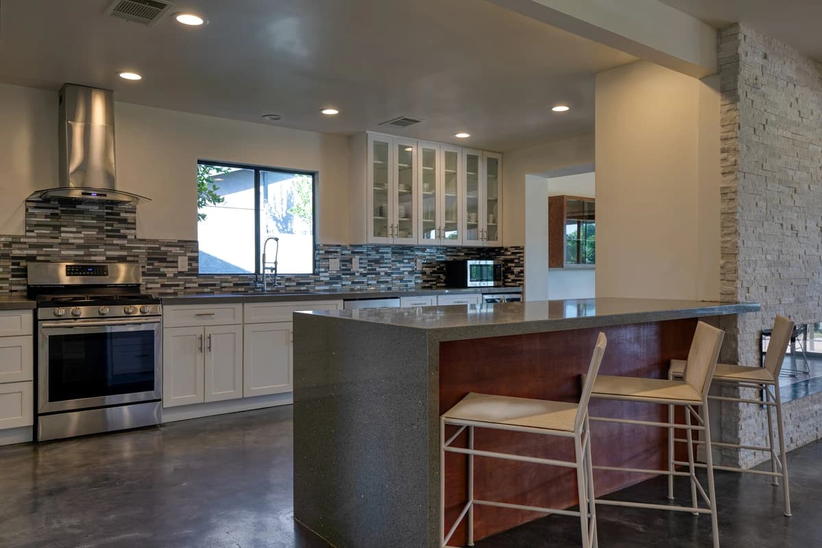 Quinta Blue - Image 10