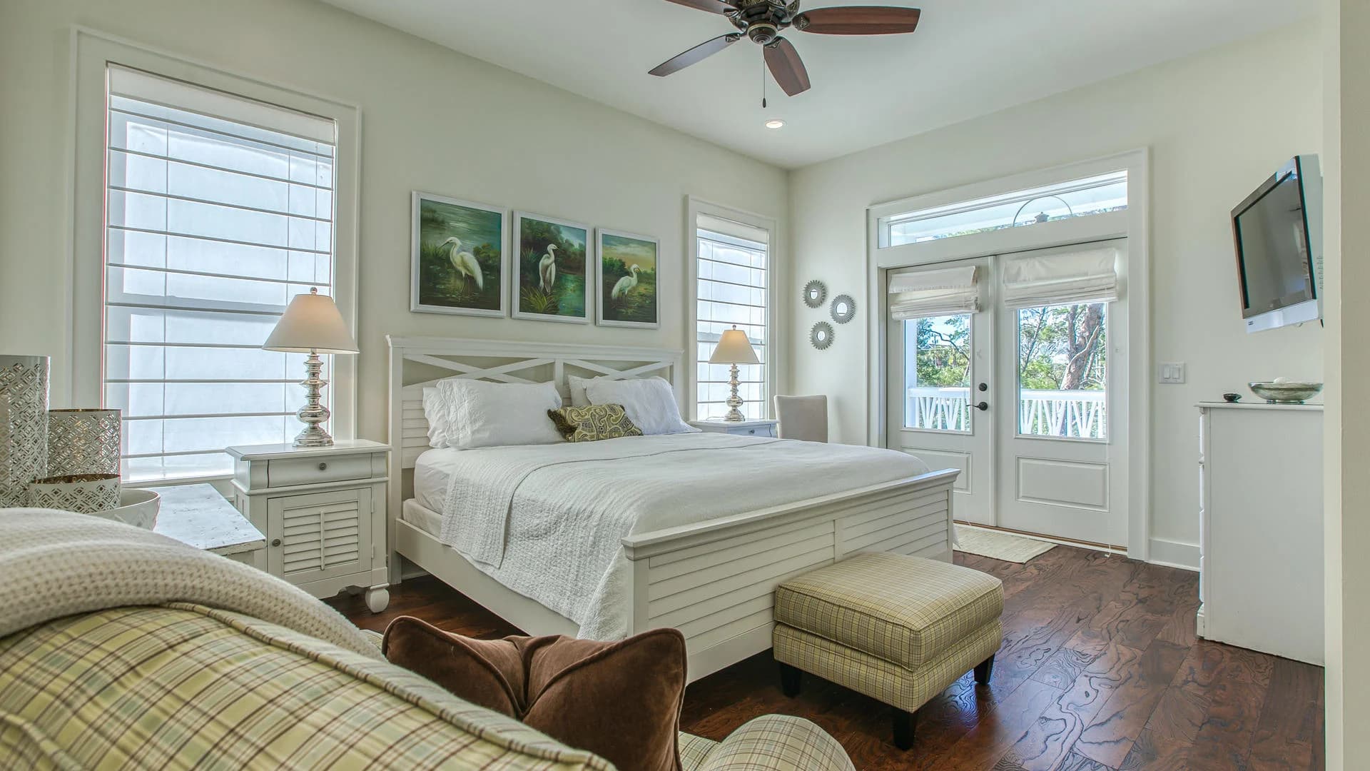 Shades of Blue House - Image 19