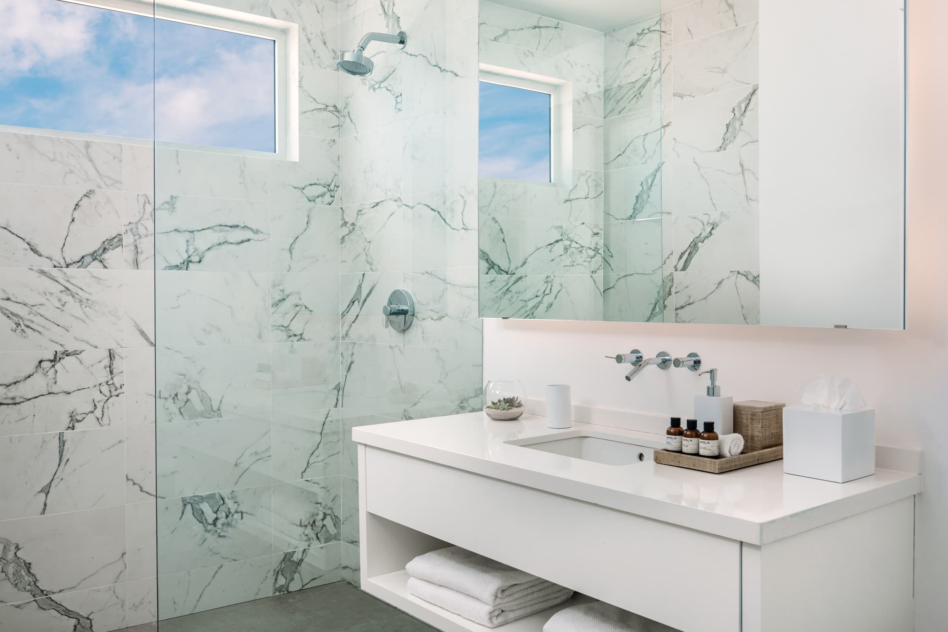 Long Bay Seven Bedroom Beachfront Villa - Image 6