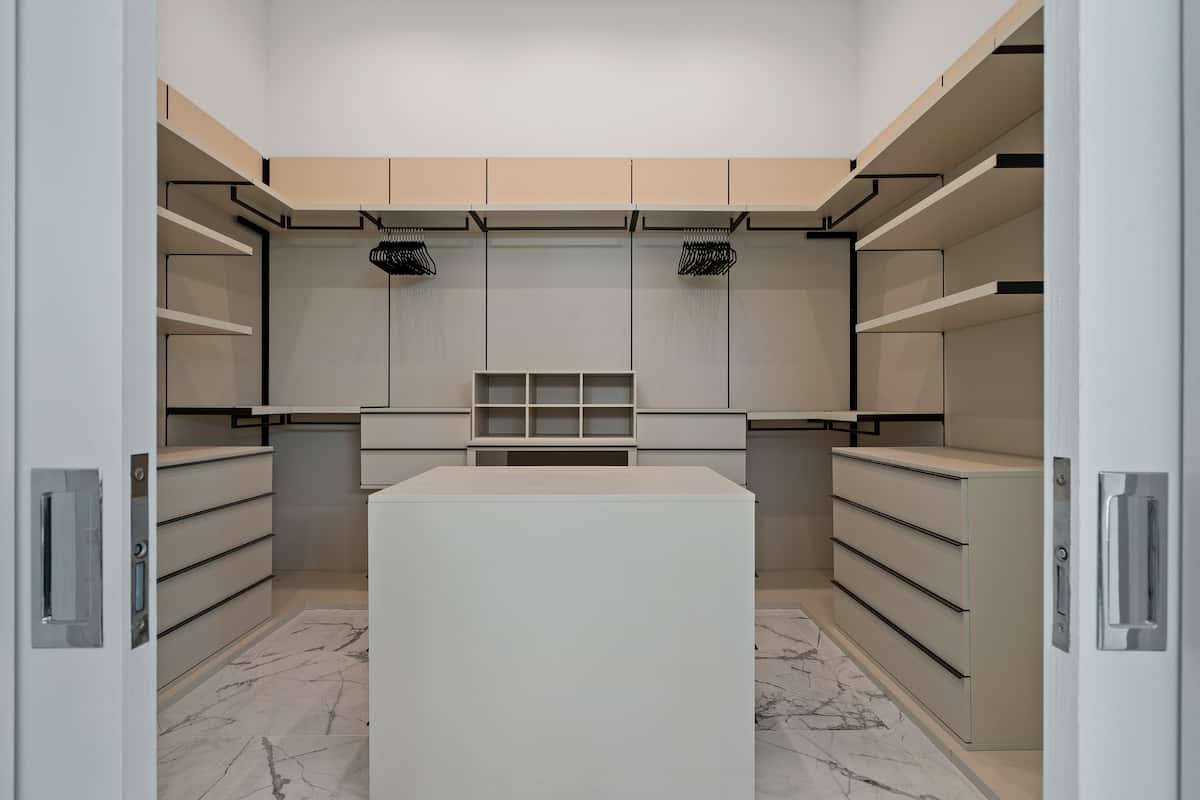 Bravo Villa #7 - Image 38