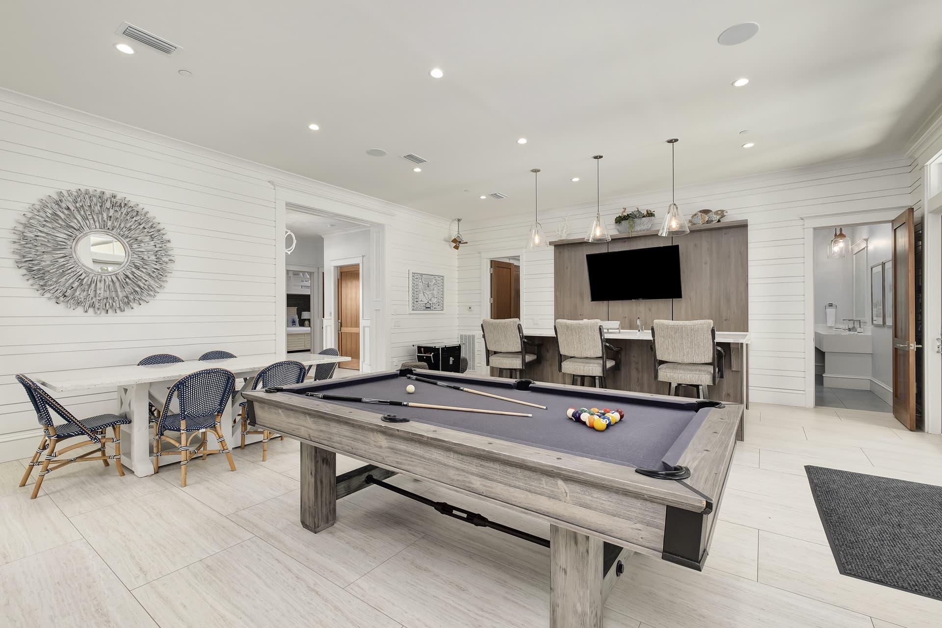 Casa Blanco - Image 16