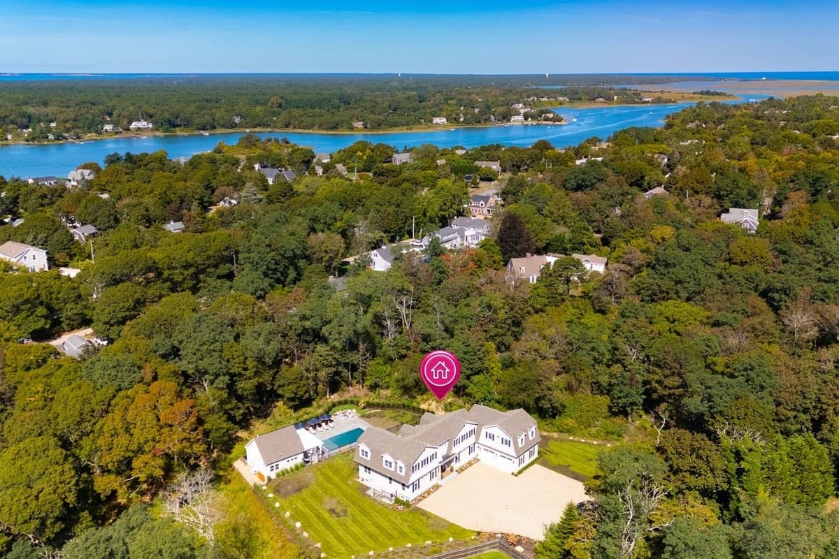 Hydrangea Hideaway - Image 3