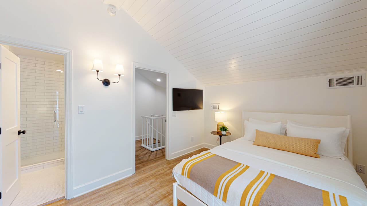 East Wind House - Image 25