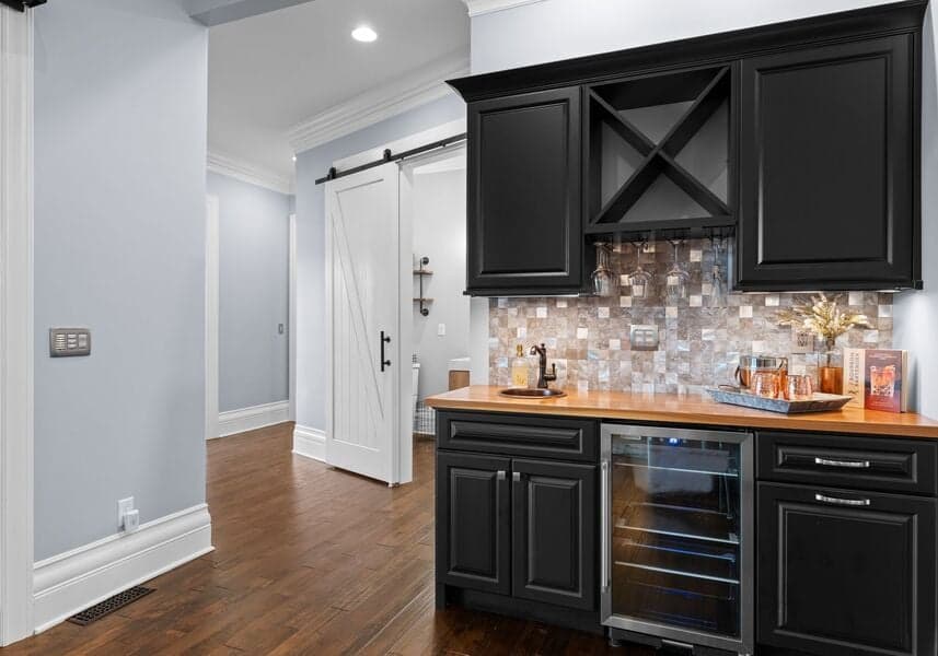 Lucent Sunset Retreat - Image 17