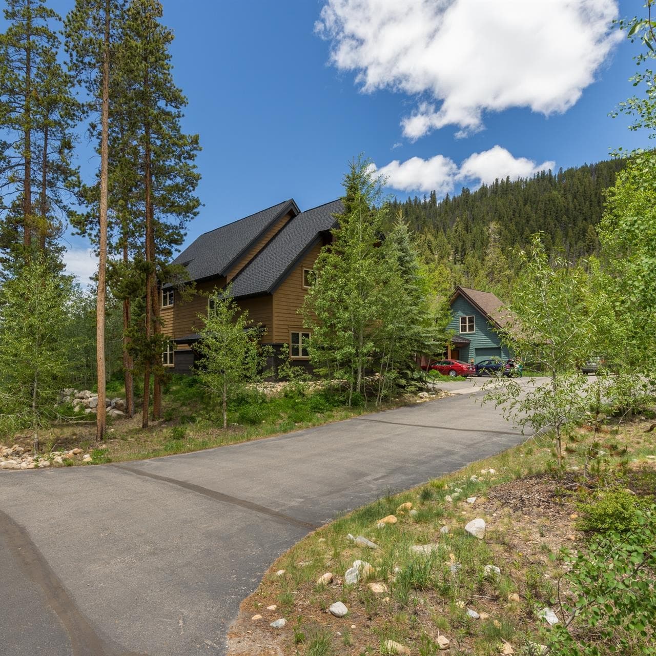 Alpine Vista Retreat