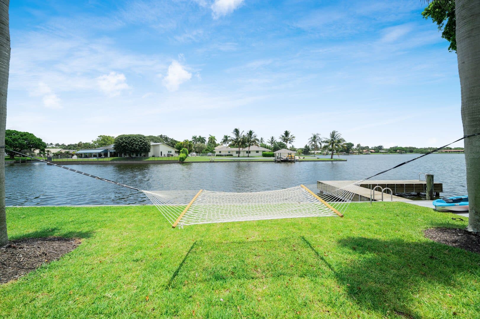 Waters Edge #906 - Image 47