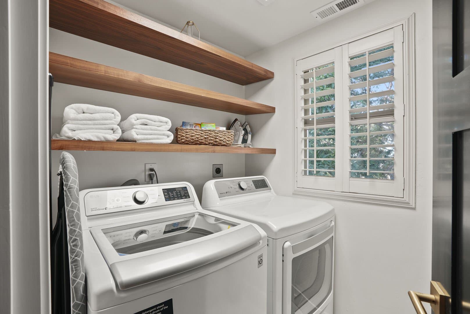 Village Vista - Image 38