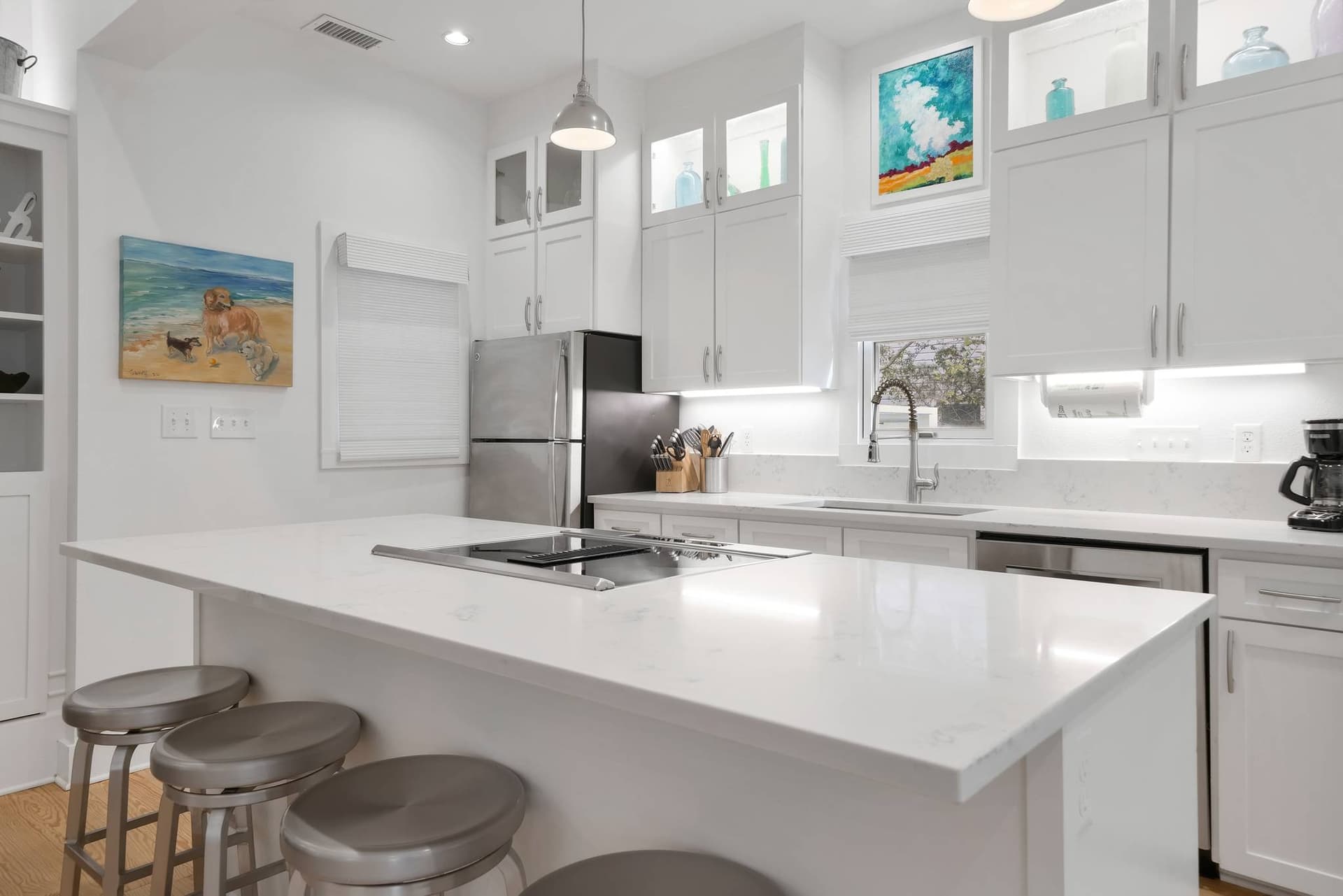 Salty Dogs House - Image 10