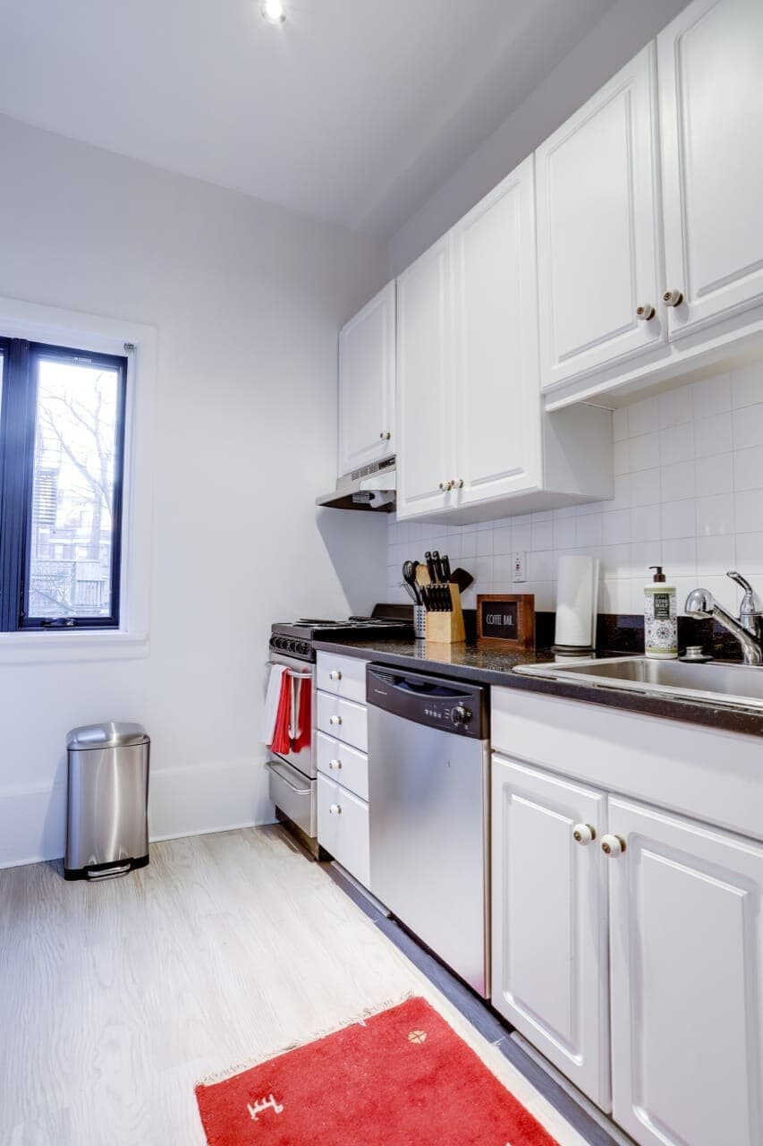 Victorian Residence - Image 12