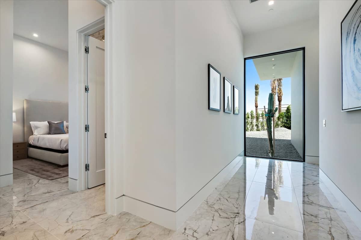 Bravo Villa #10 - Image 39