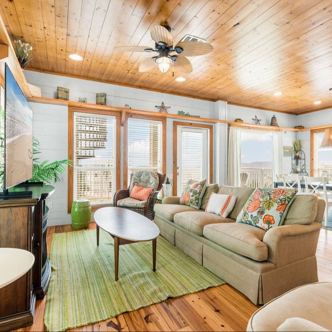 Beach View Place - Image 1