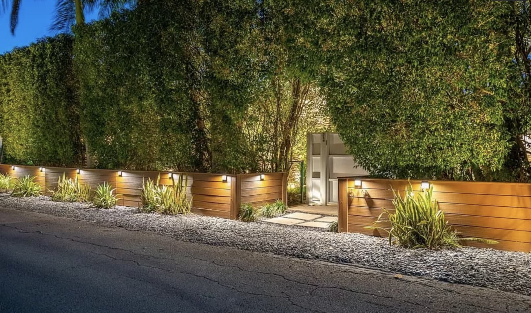 Wilton Manors Oasis - Image 50