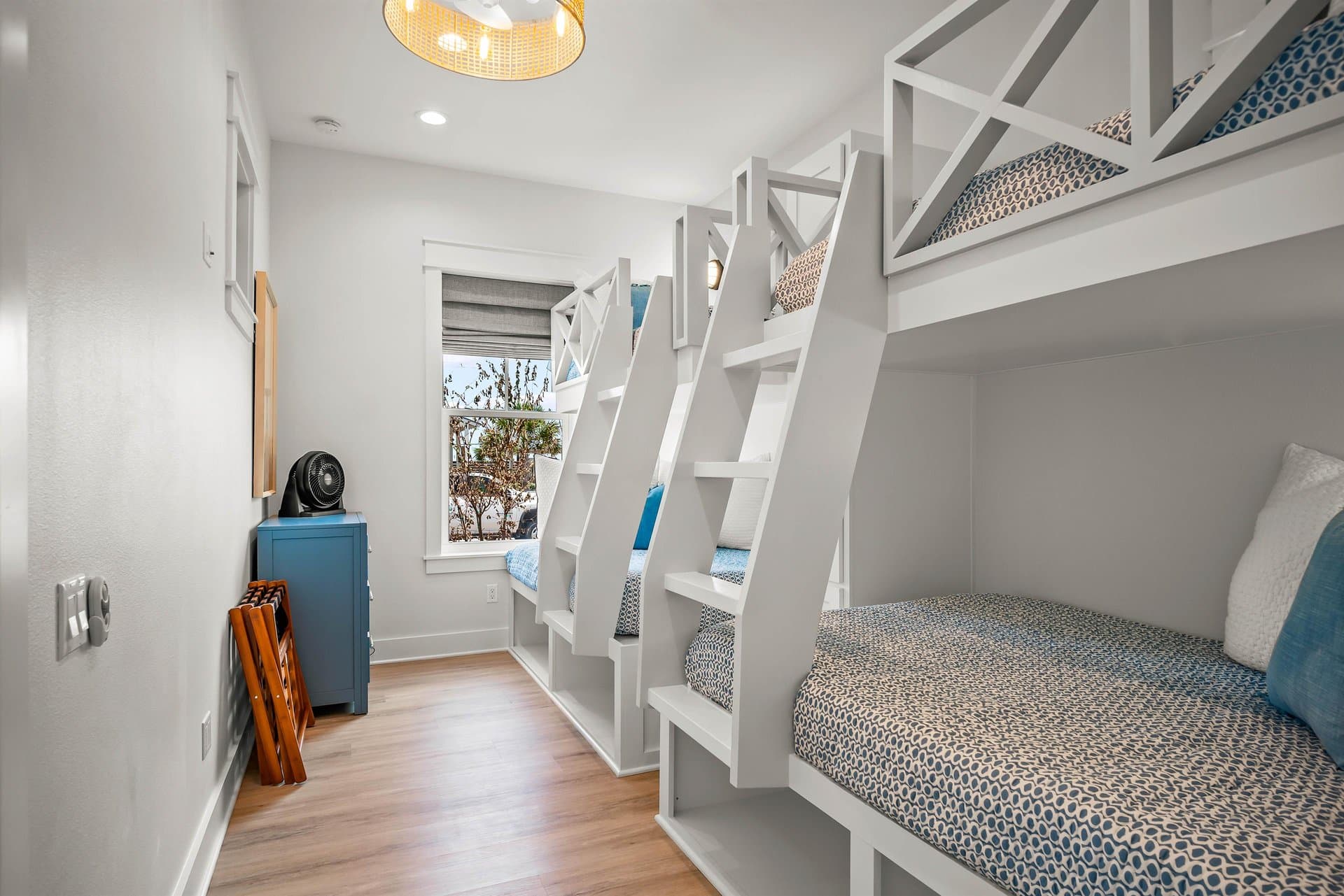 Life's Just Beachy - Image 20