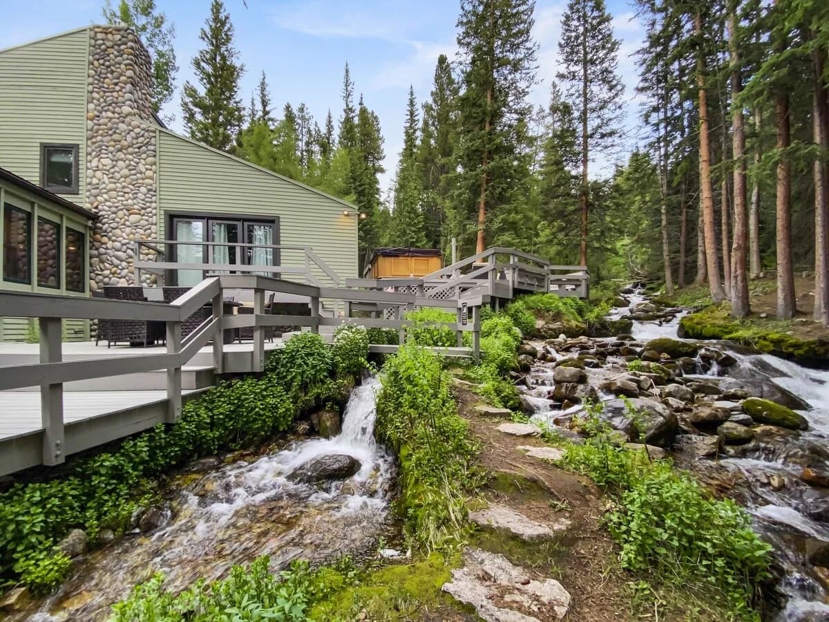 Creekside Chateau - Image 55