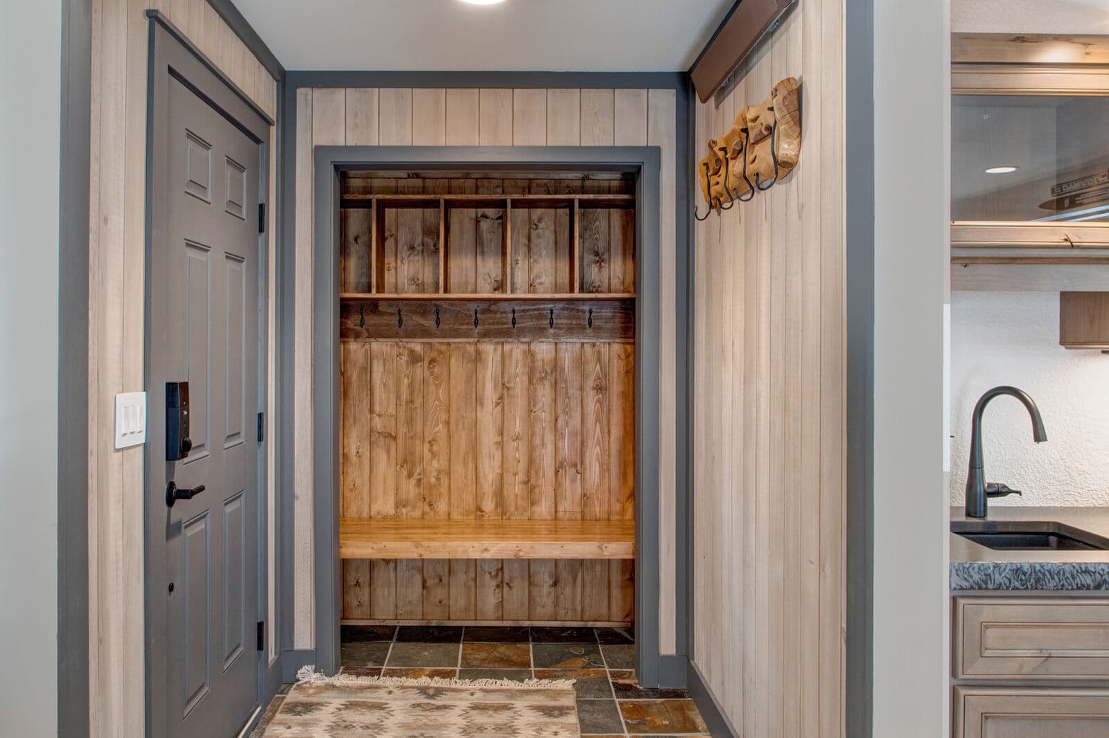 Teewinot Home - Image 6