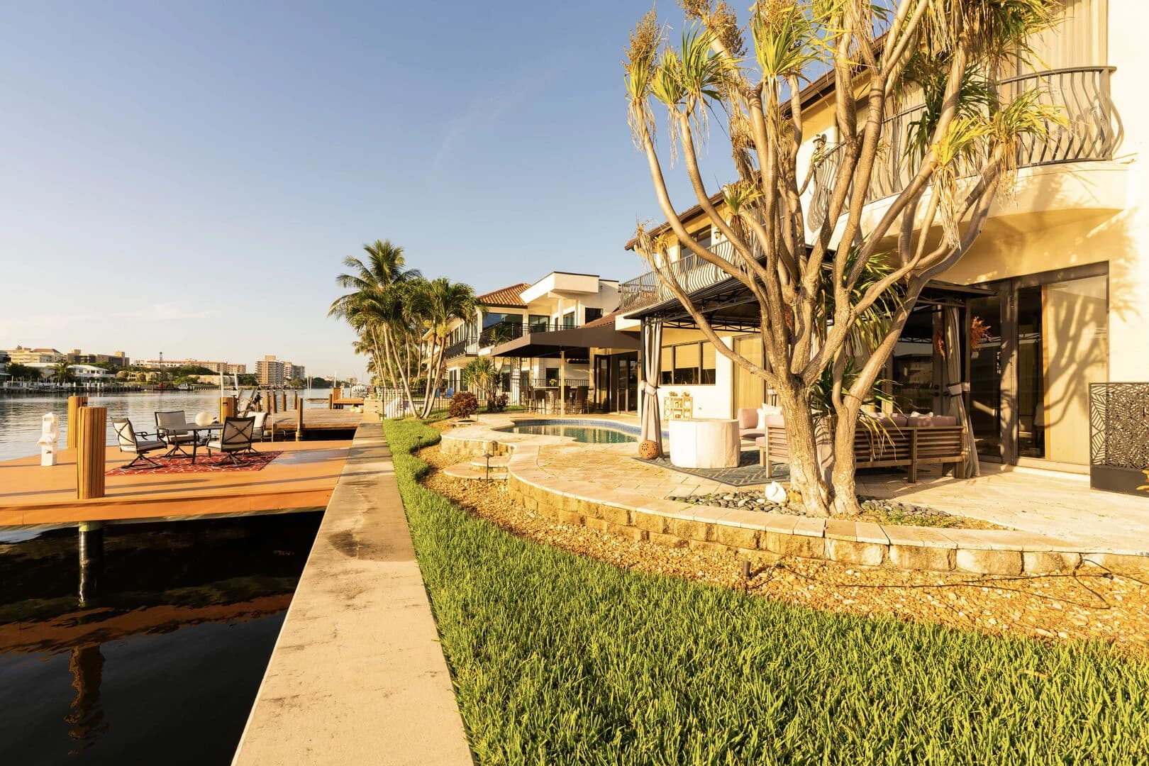 Isaac Villa - Image 58