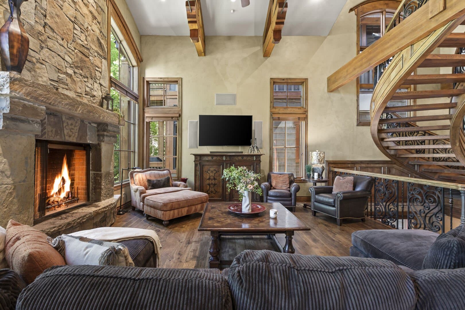 Greenbriar Place - Image 2