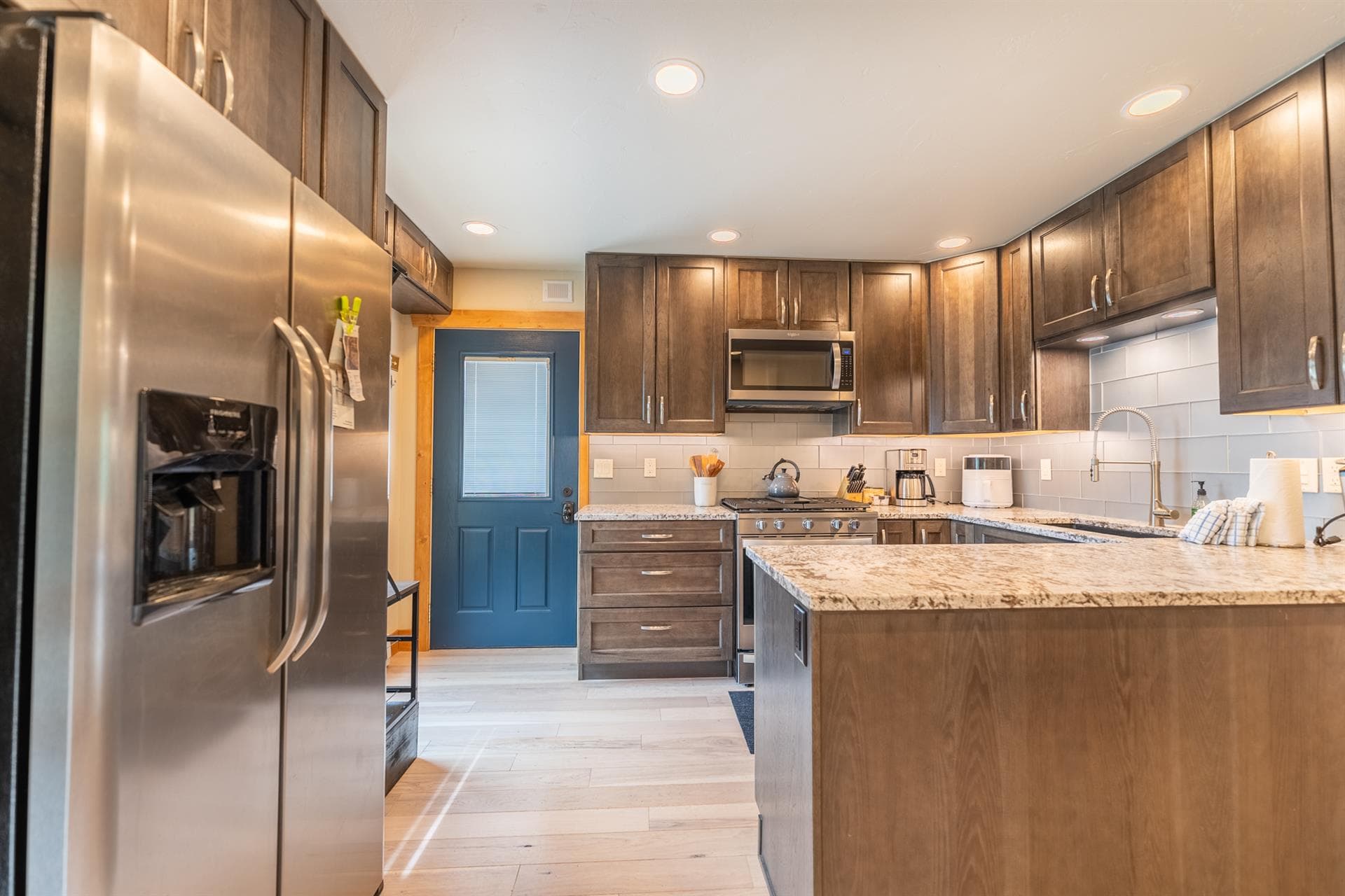 Alpine Home - Image 8