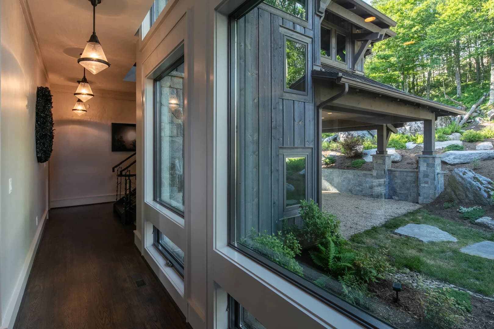 Outside Inn Place - Image 23