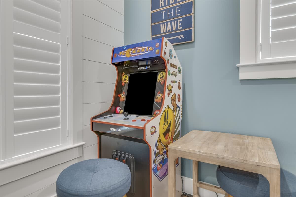 Southern Tides - Image 28