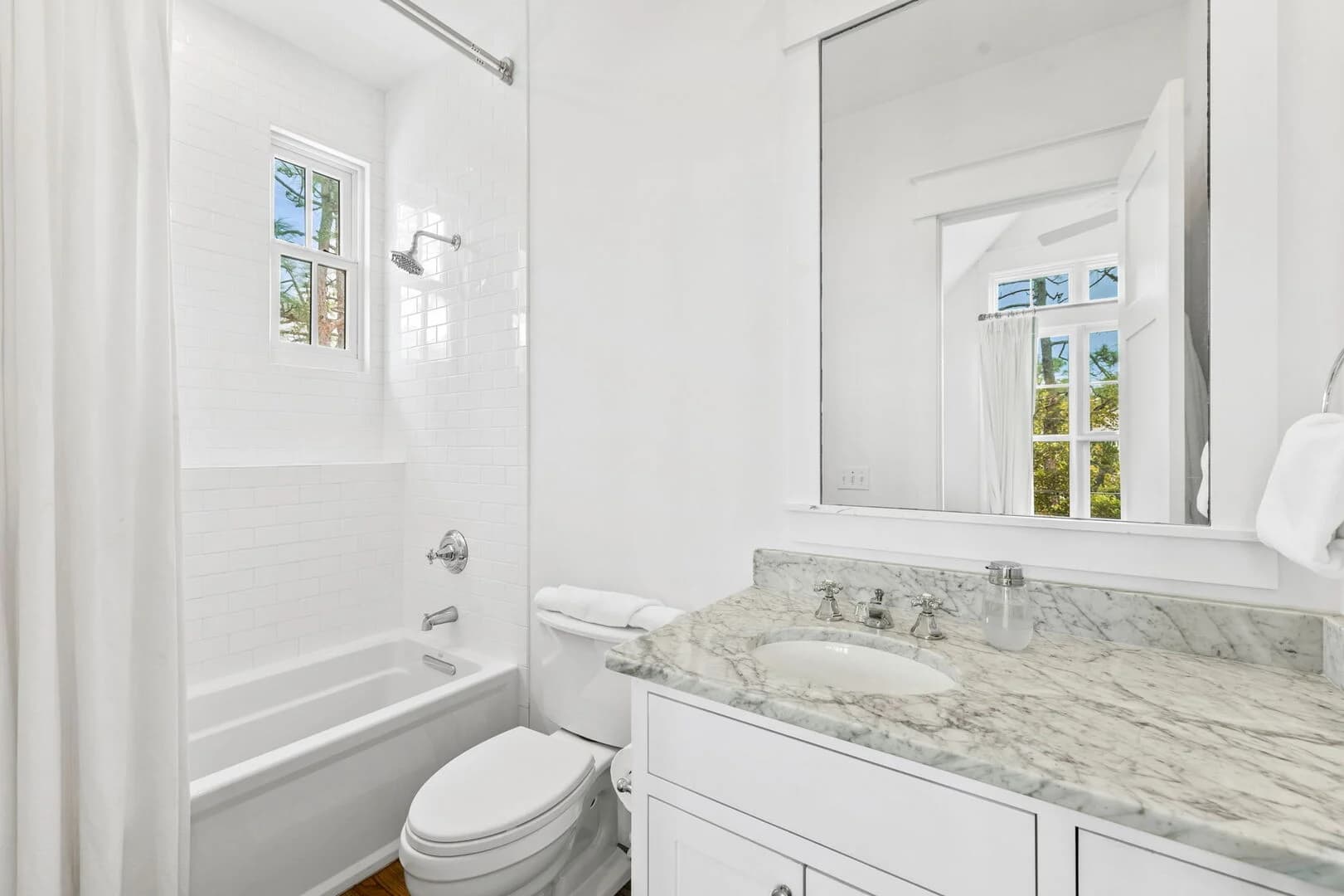 Barkin on 30A - Image 23