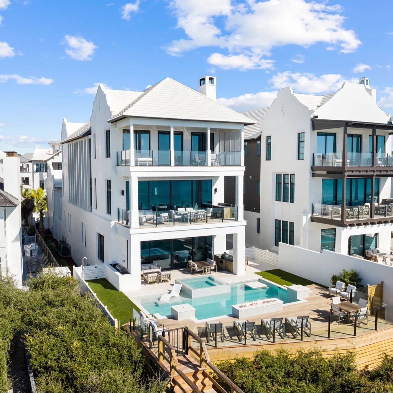 Villa Grandeur - Image 1