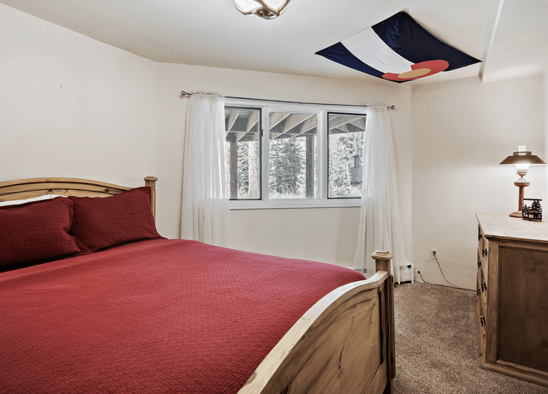 Sapphire Chalet - Image 28