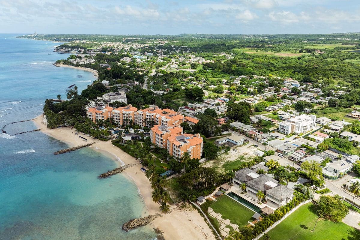 Coral Beach Home - Image 12