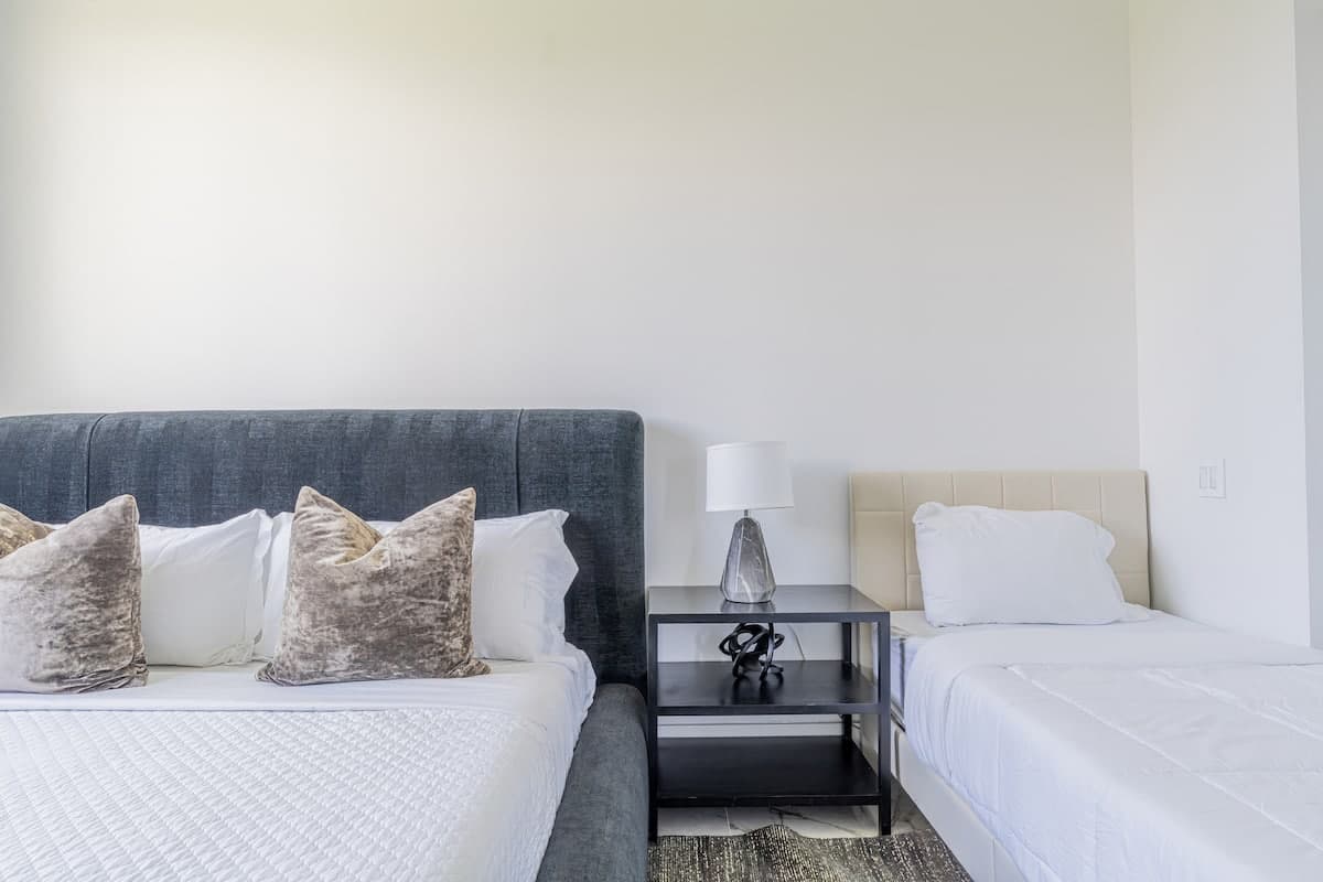 Bravo Villa #12 - Image 32