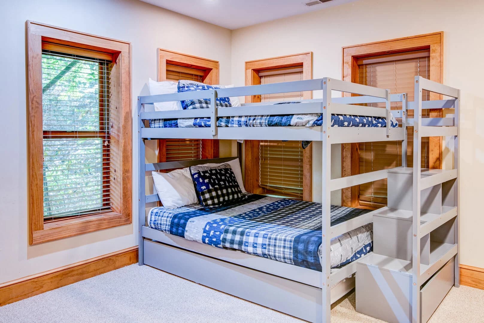 Tree House at Echota - Image 29