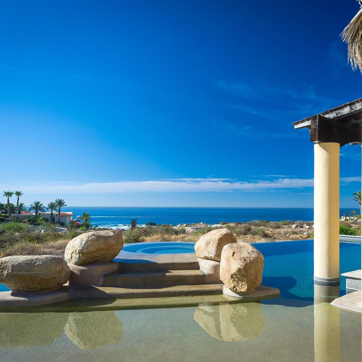 Rosa Amarilla Manor - Image 1