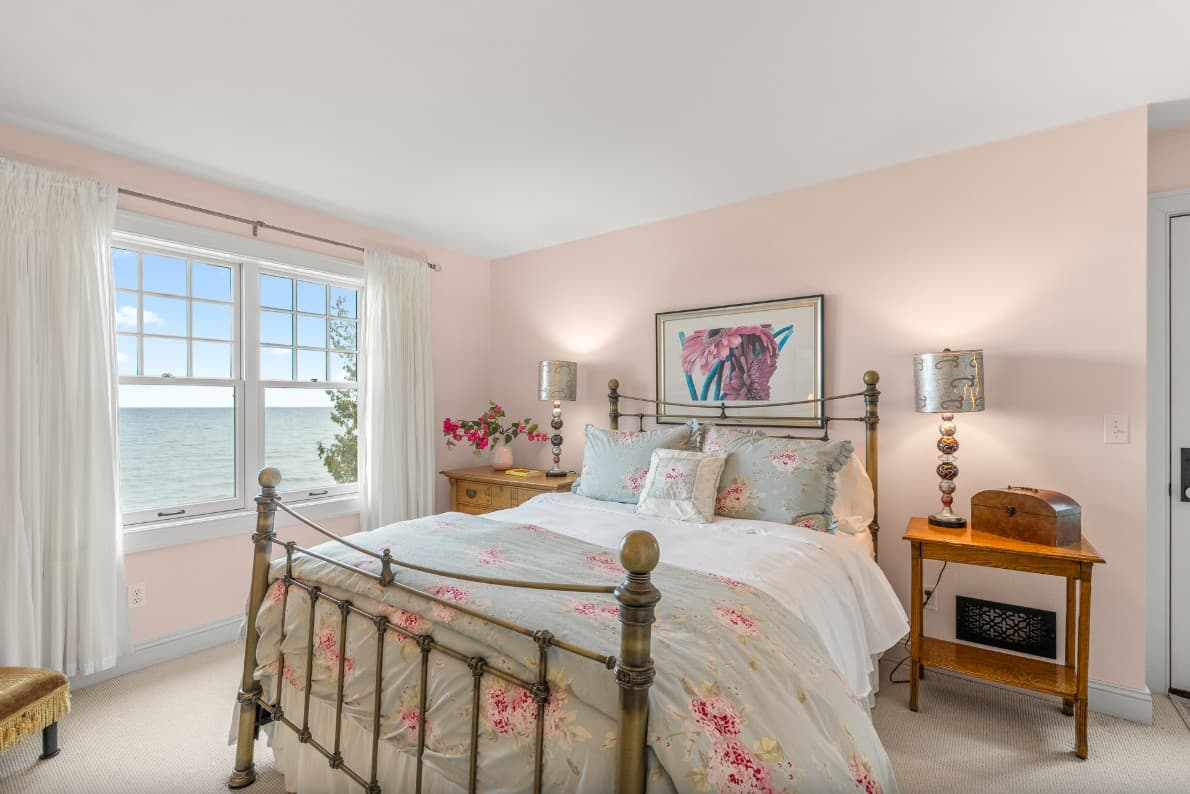 Goettelman's Lake House - Image 55