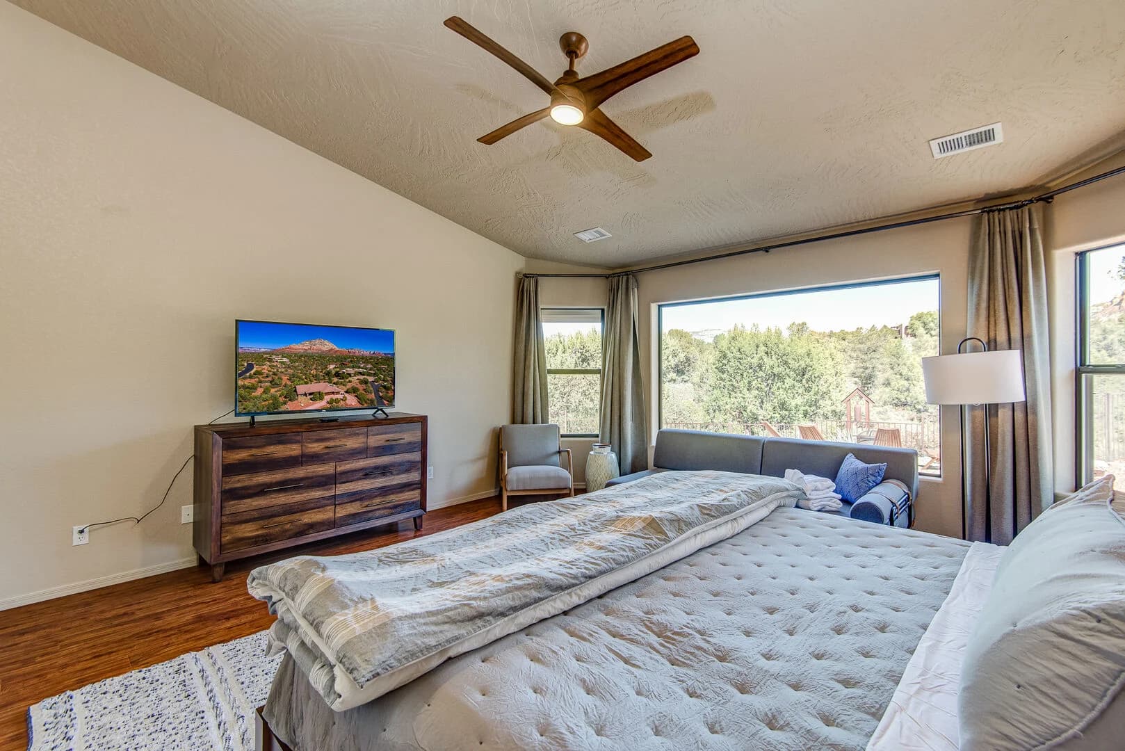 Dove Wing Knoll - Image 18