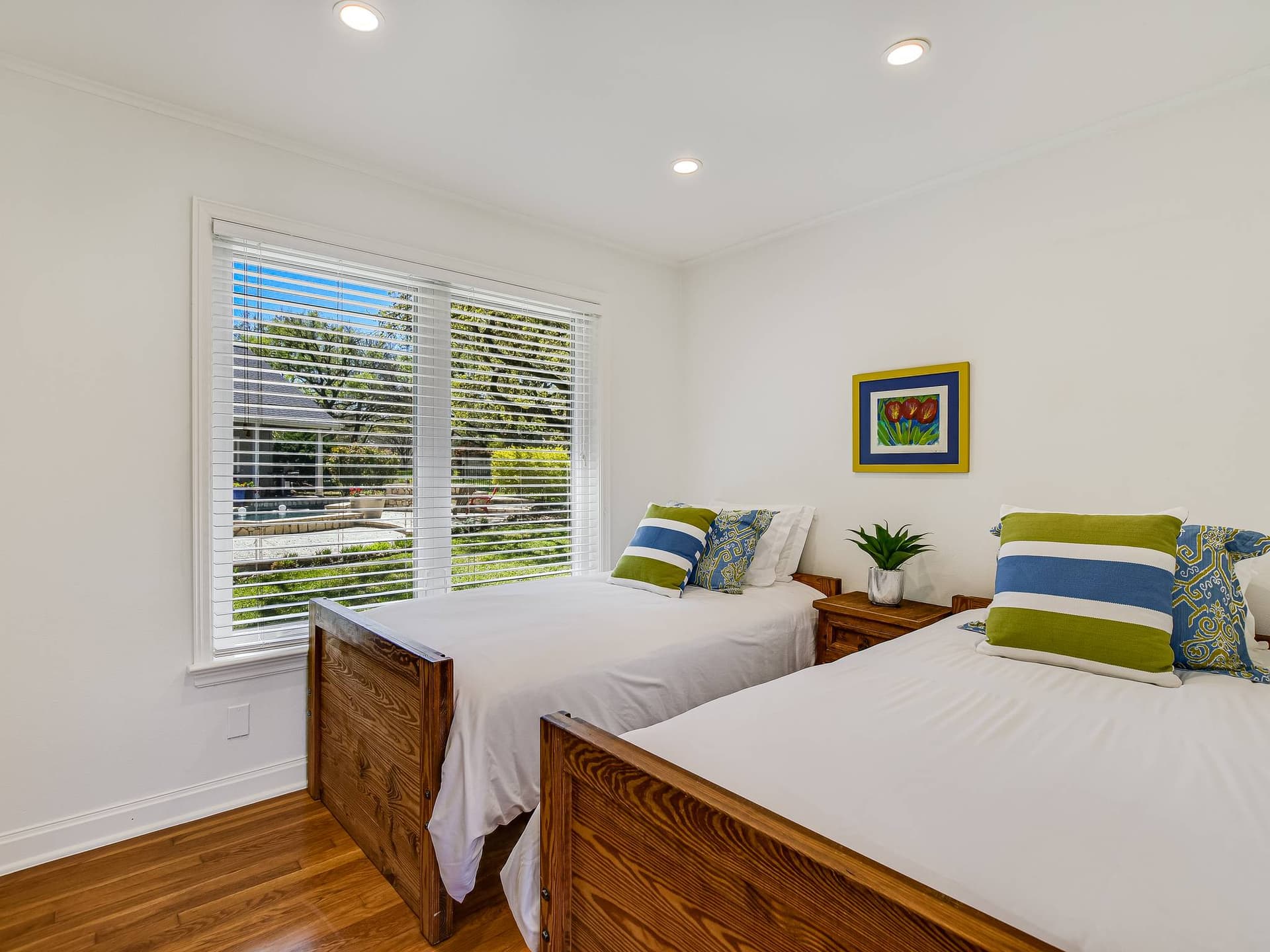 Authentic Westlake - Image 32