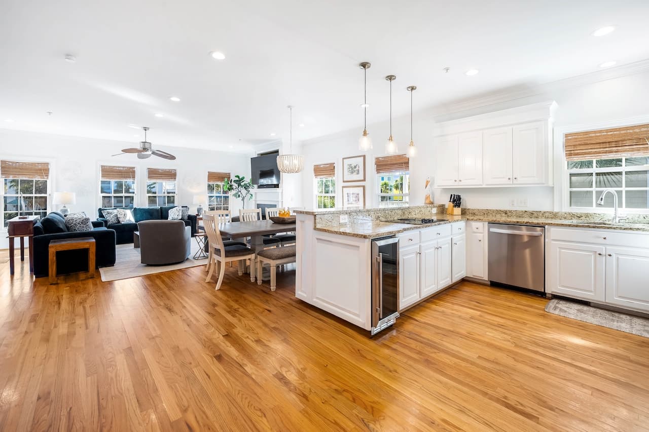 Front Beach Fun - Image 15