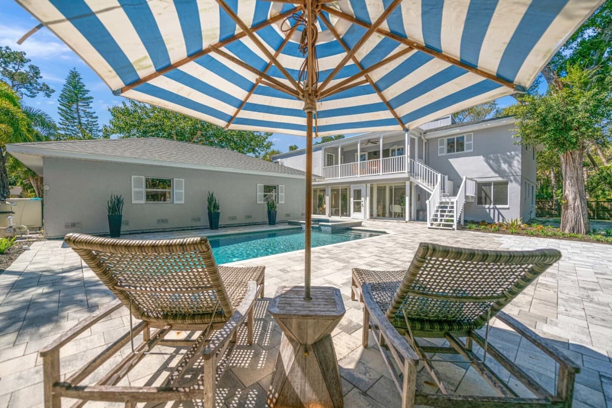 Shore Thing - Image 5