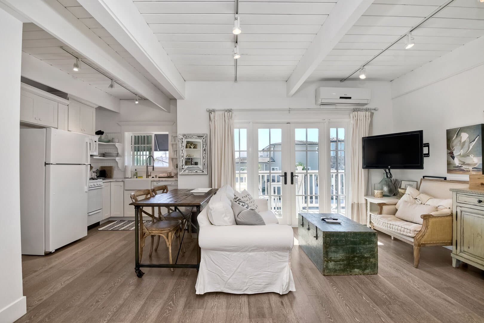 Juniper Beach Entire Home - Image 9