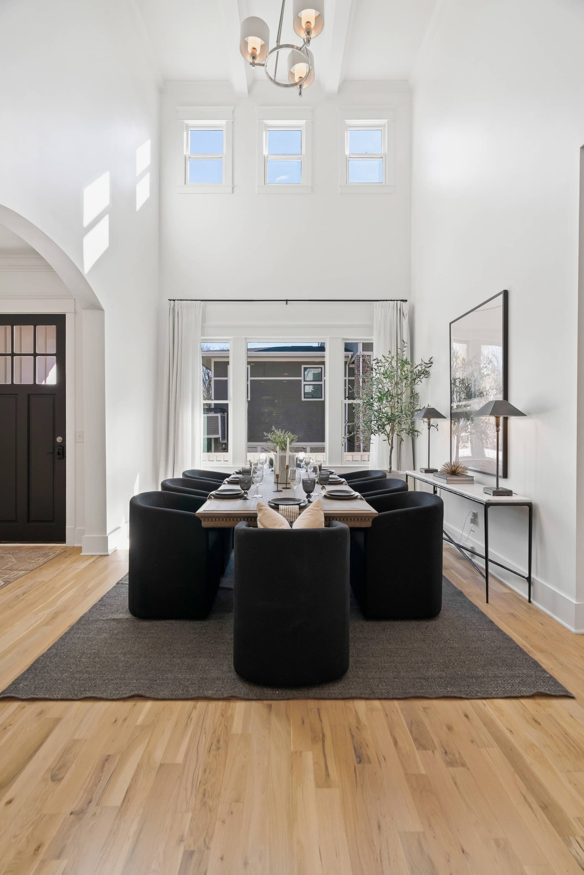 Nashville Lombardy - Image 47