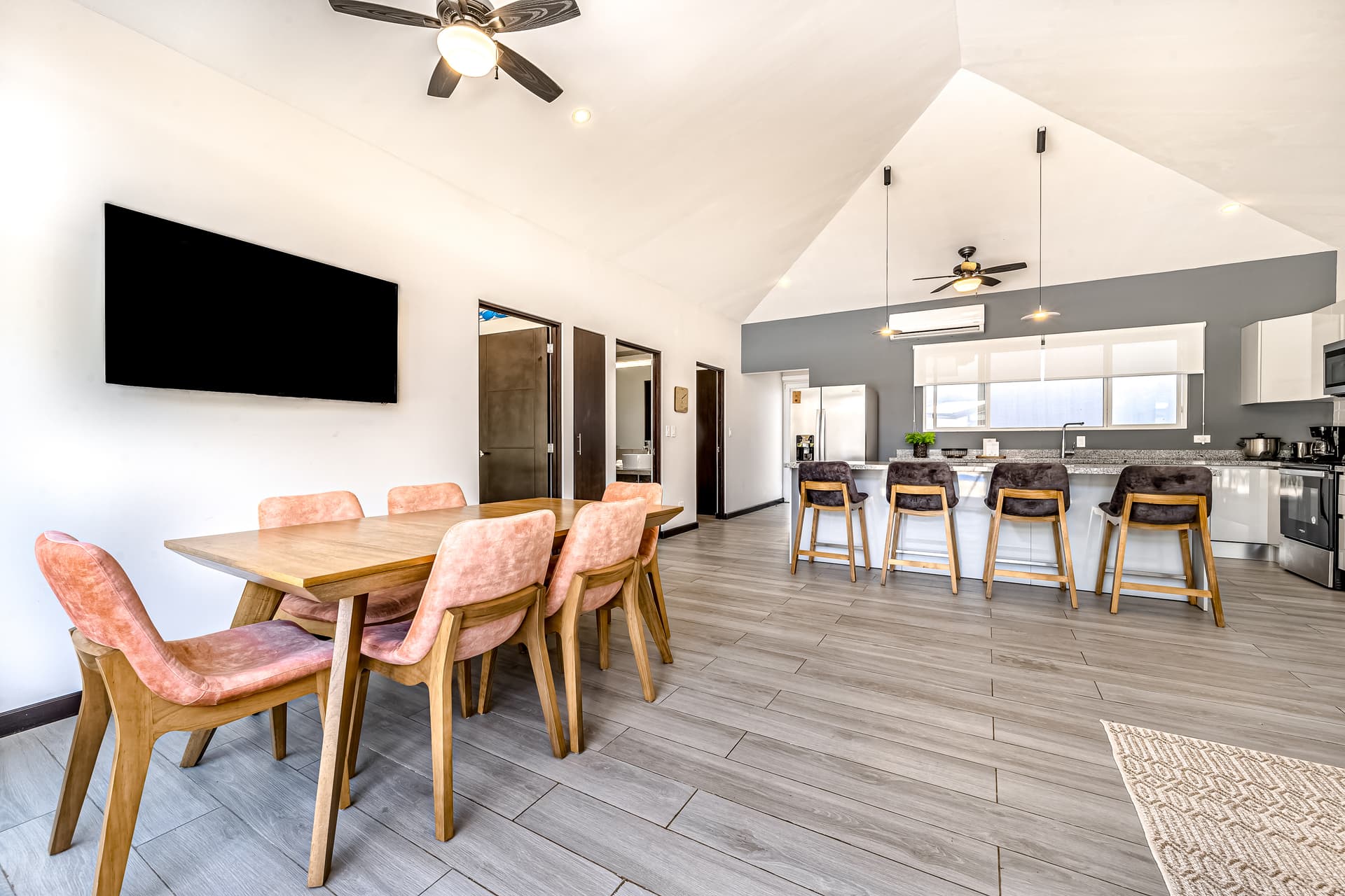 Break Point Condo - Image 3