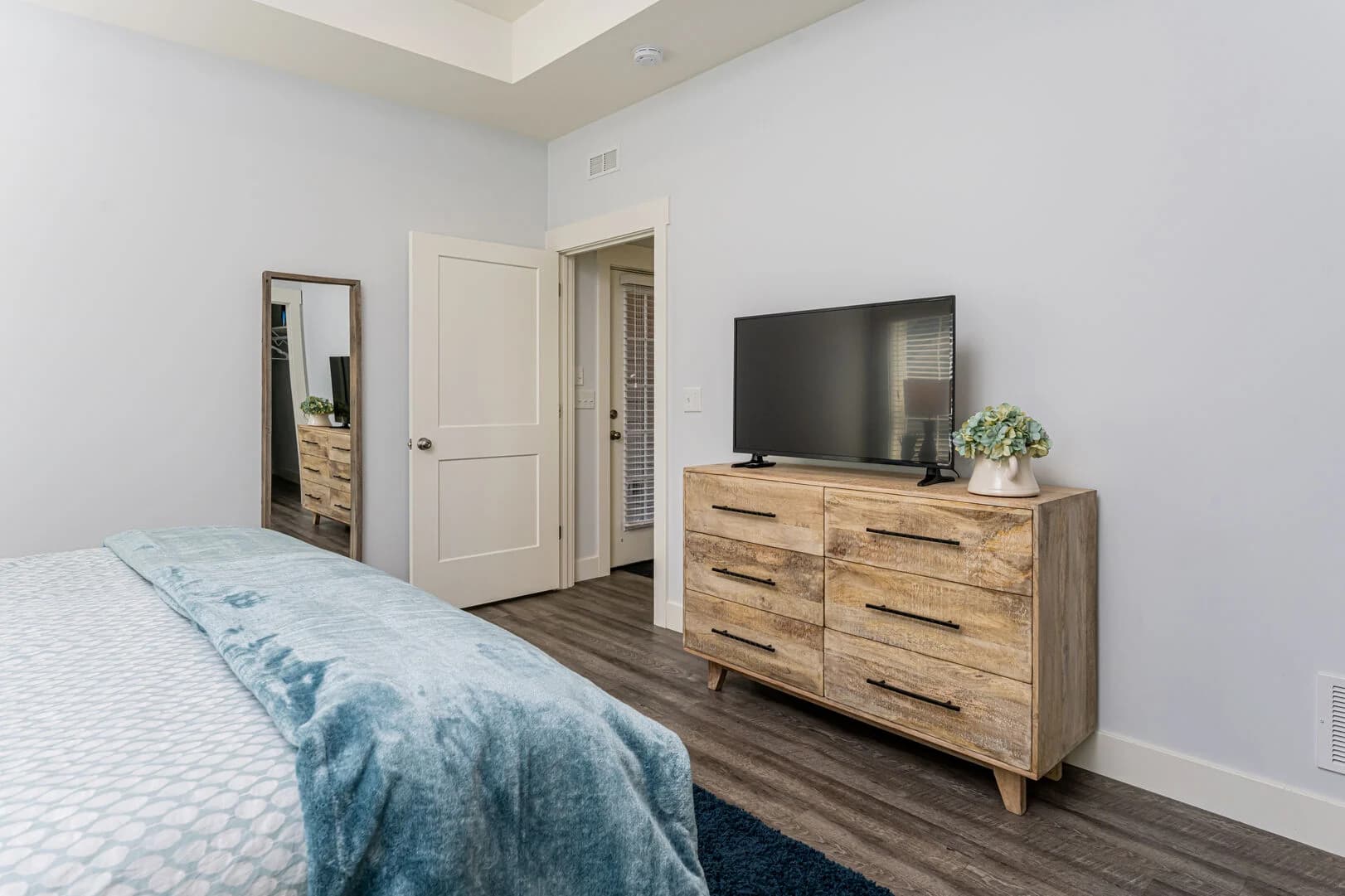 Birds Nest Home - Image 14