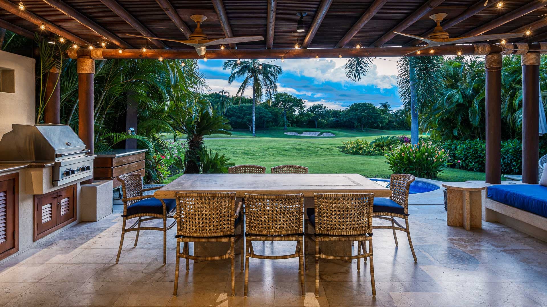 Las Palmas Golf Course Home - Image 3