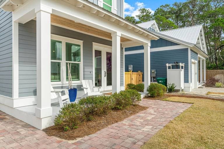 Waterfront House - Image 38