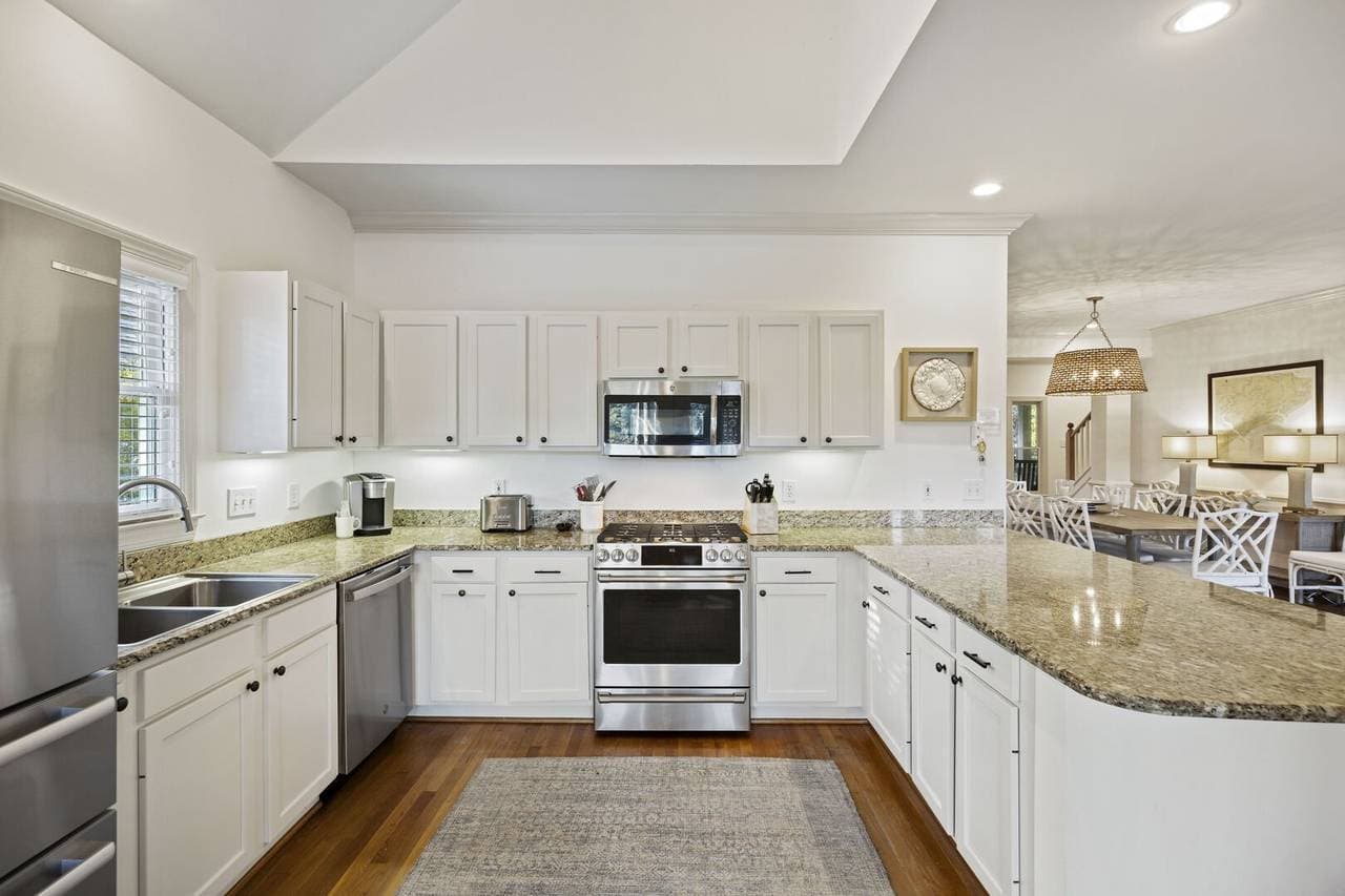 Silver Moss - Image 9